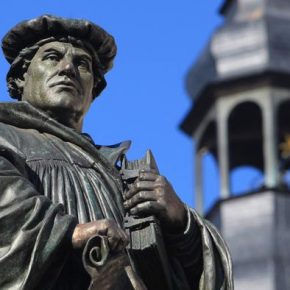 Como Martinho Lutero e a “ideia perigosa do cristianismo” mudaram o mundo Como Martinho Lutero e a “ideia perigosa do cristianismo” mudaram o mundo
